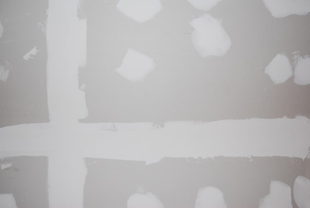 How Do You Fix Water-Damaged Drywall?
